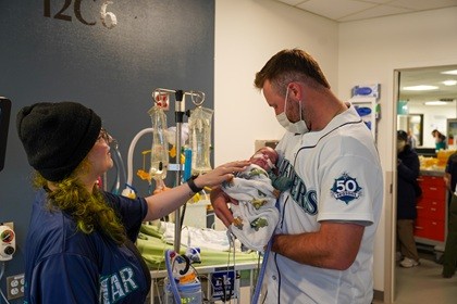 Cal Raleigh visits St. Joseph Medical Center