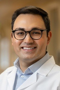  Rajan Bhardwaj, MD